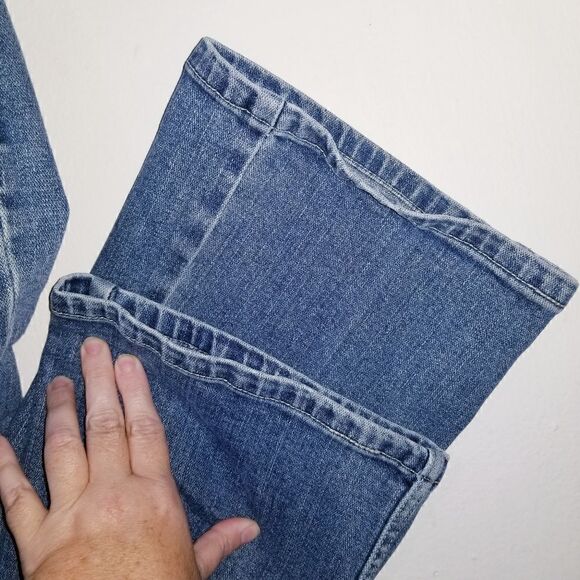 Levi Strauss Stretch Jeans Junior 11 wide leg. ^ - Picture 3 of 7